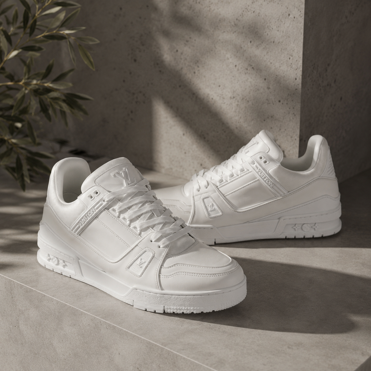 HIGH END LV SNEAKERS TRAINERS WITH FULL PACKAGING ETC SIZES 7 TO 12