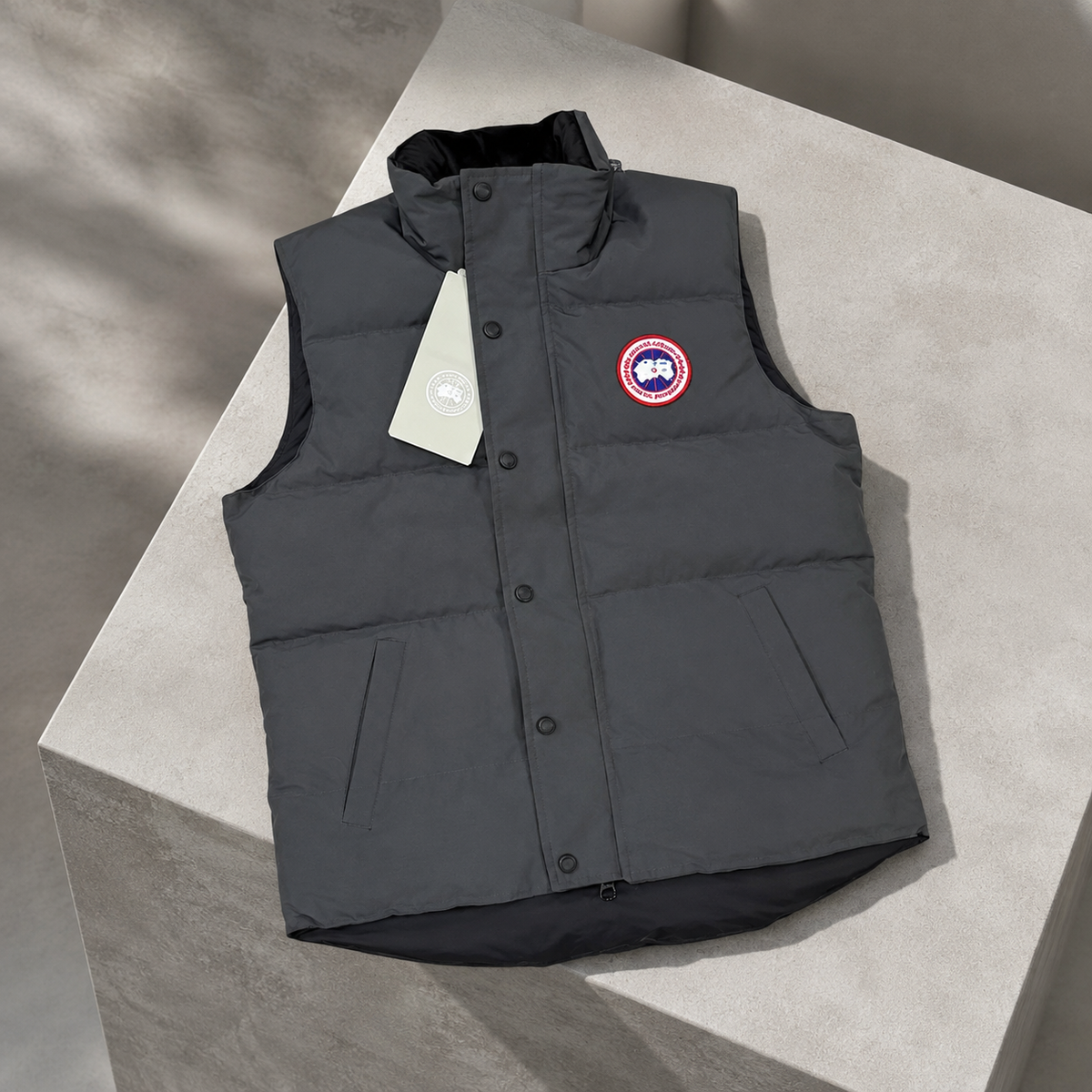 SUPER CLONE CANADA GOOSE GILLETS